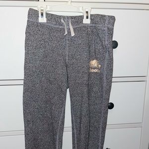 Girls roots pants